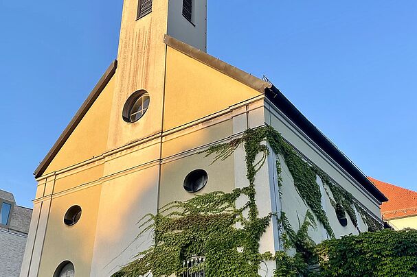 Kirche im Magdalenenpark